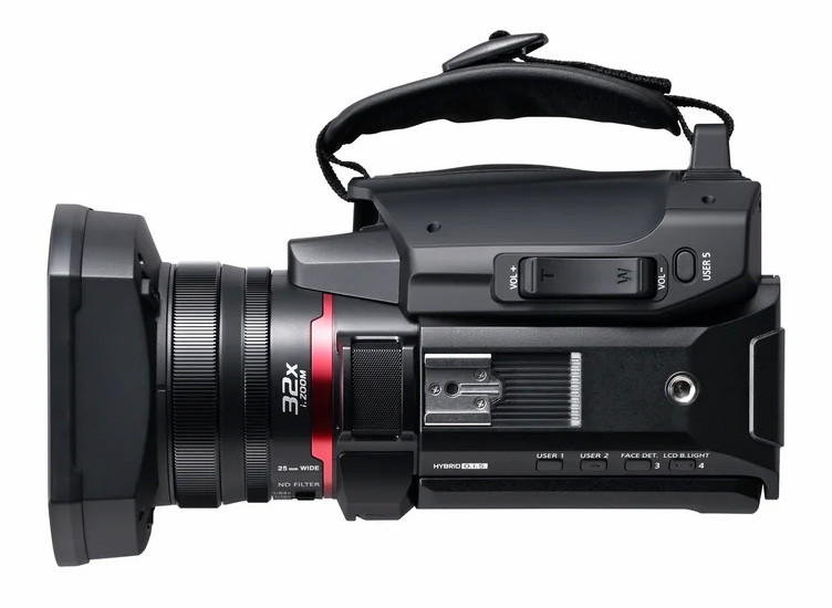  Panasonic HC-X1200 -   
