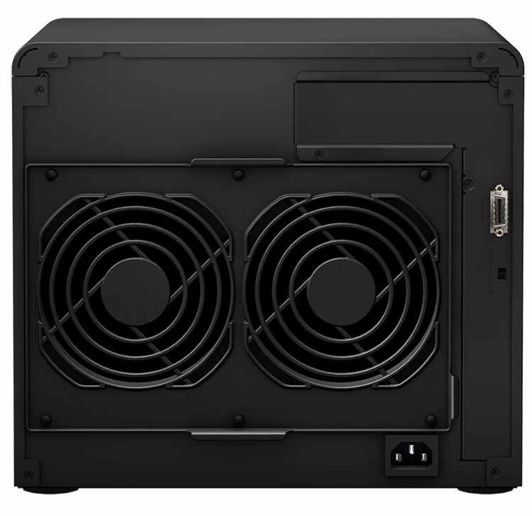 ������� ������ ���������� ������� ��� ������� ����������� Synology DiskStation DX1215 - ��� �����