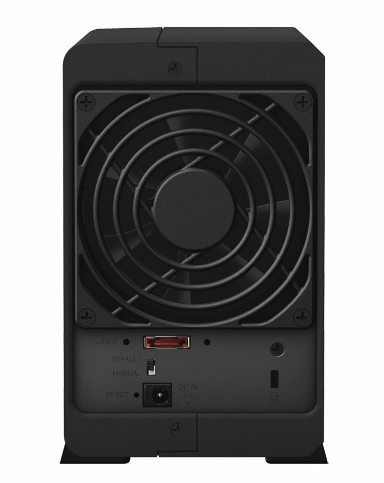 ������� ������ ���������� ������� ��� ������� ����������� Synology DiskStation DX213 - ��� �����