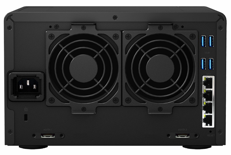 5-�� �������� ������� ���������� Synology Disk Station  DS1515+ - ��� �����