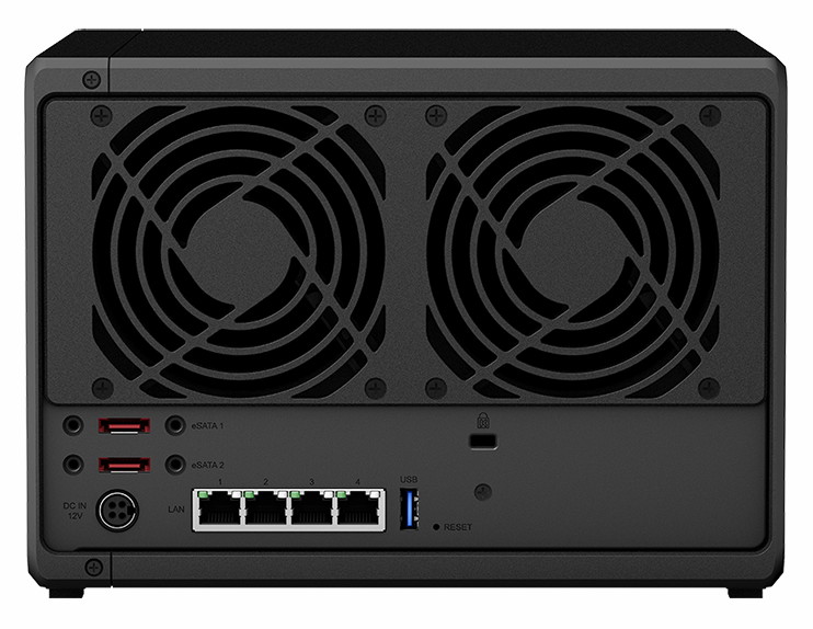 5-�� �������� ������� ���������� Synology Disk Station  DS1520+ - ��� �����