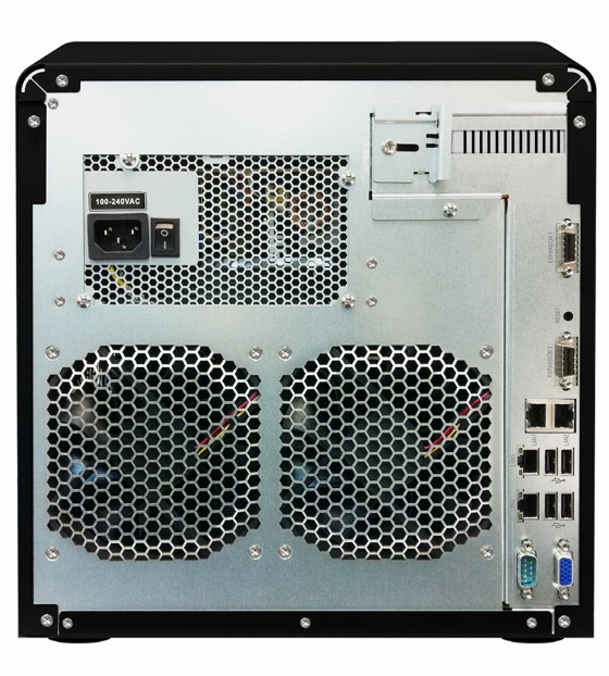 12-�� �������� ������� ���������� Synology Disk Station  DS3611XS - ��� �����