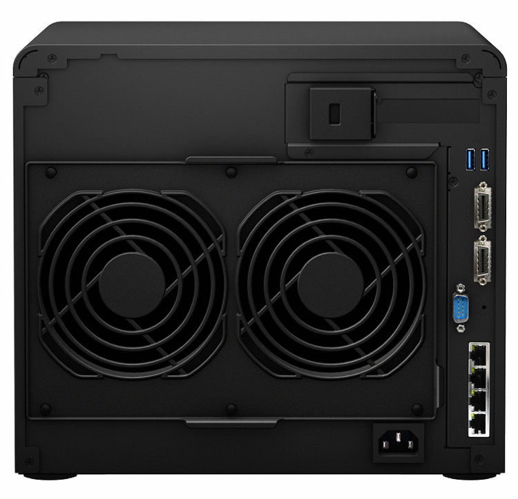 12-�� �������� ������� ���������� Synology Disk Station  DS3615XS - ��� �����
