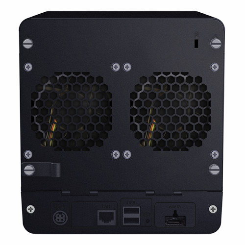 4-� �������� ������� ���������� Synology Disk Station  DS409 - ��� �����