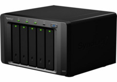 ������� ������ ���������� ������� ��� ������� ����������� Synology DiskStation DX510
